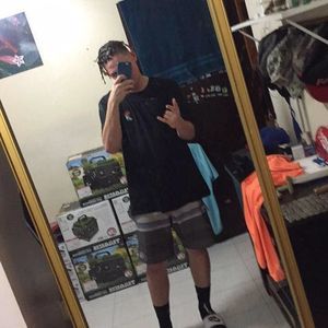 Meet your Posher, Jose